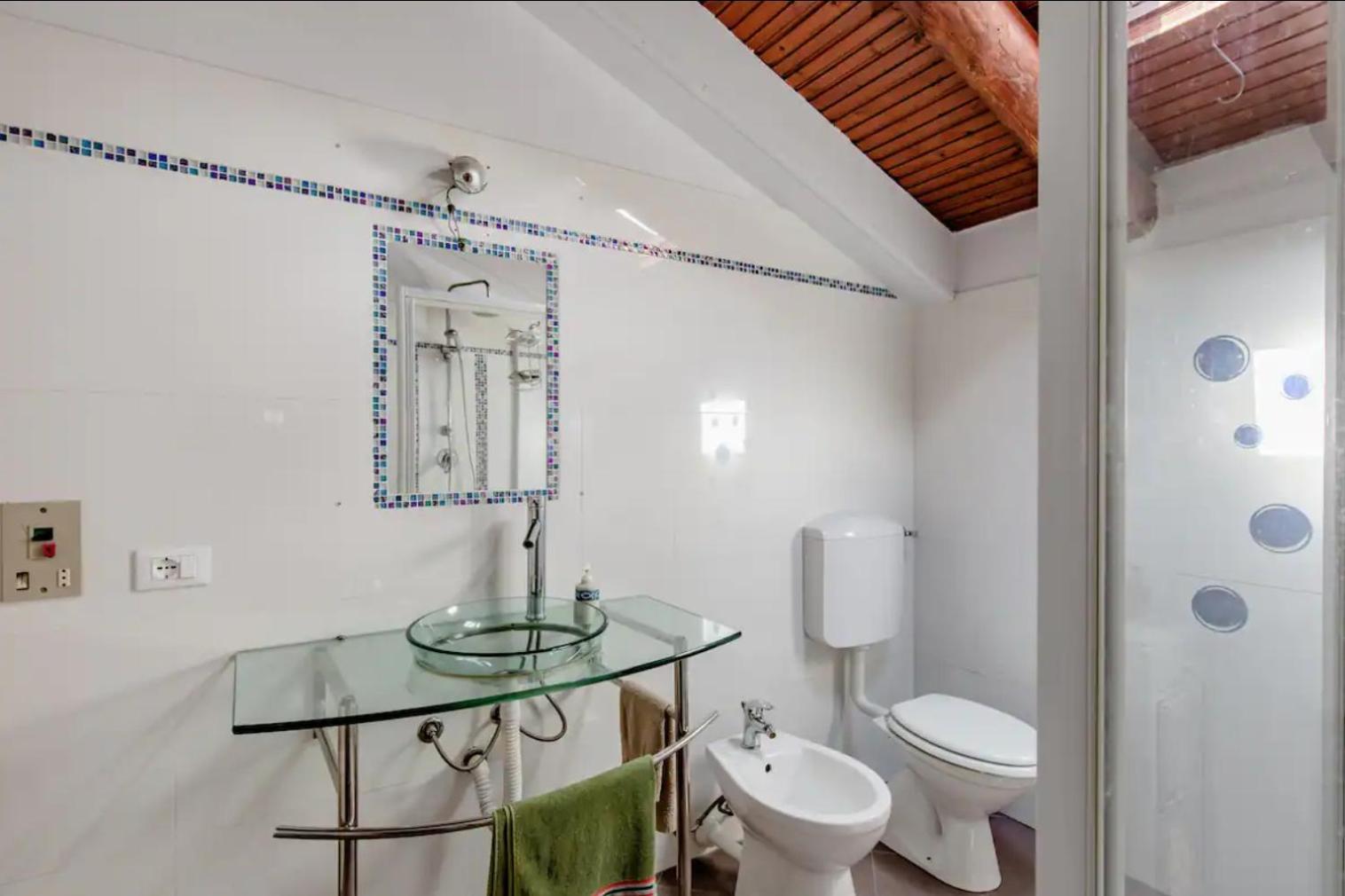 Boho House Bed and Breakfast Borgofranco d'Ivrea Exteriör bild