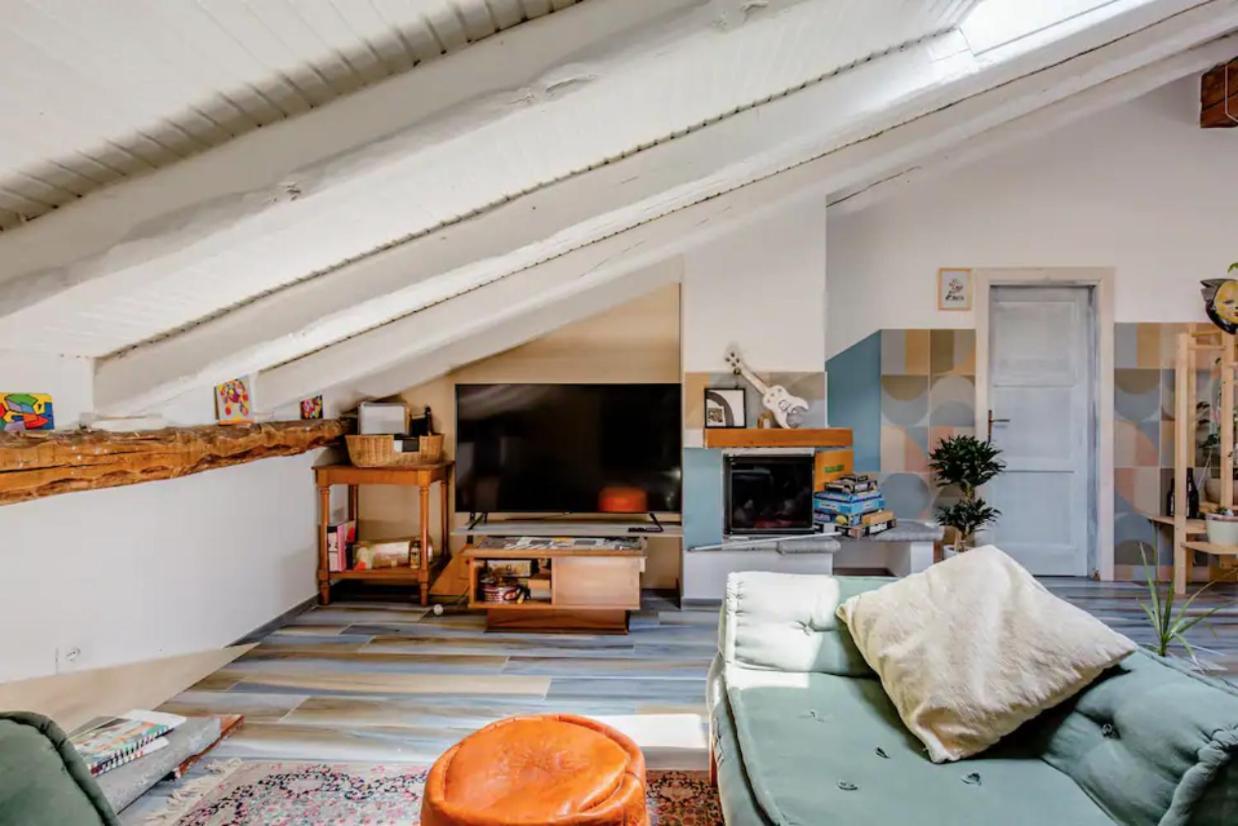 Boho House Bed and Breakfast Borgofranco d'Ivrea Exteriör bild